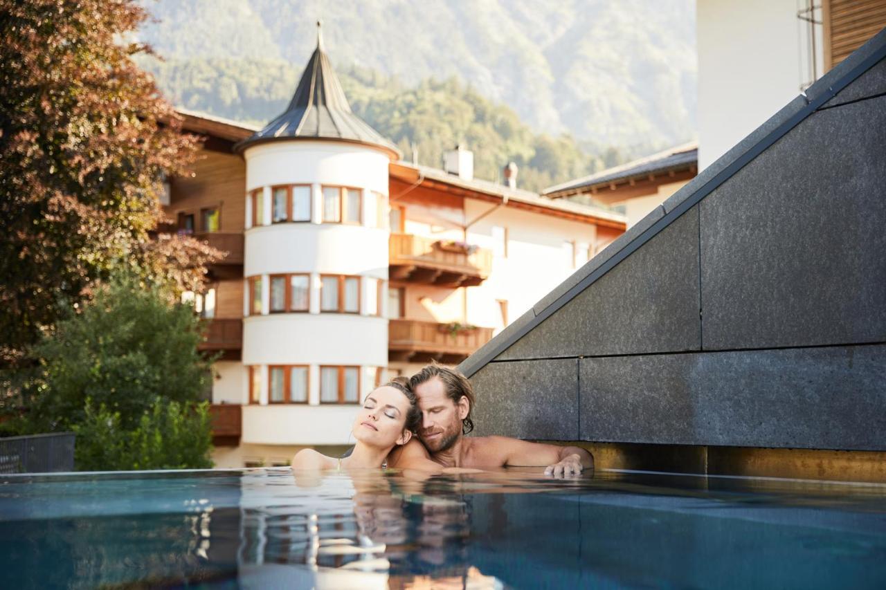 All In Resort Schwarzbrunn シュタンス エクステリア 写真